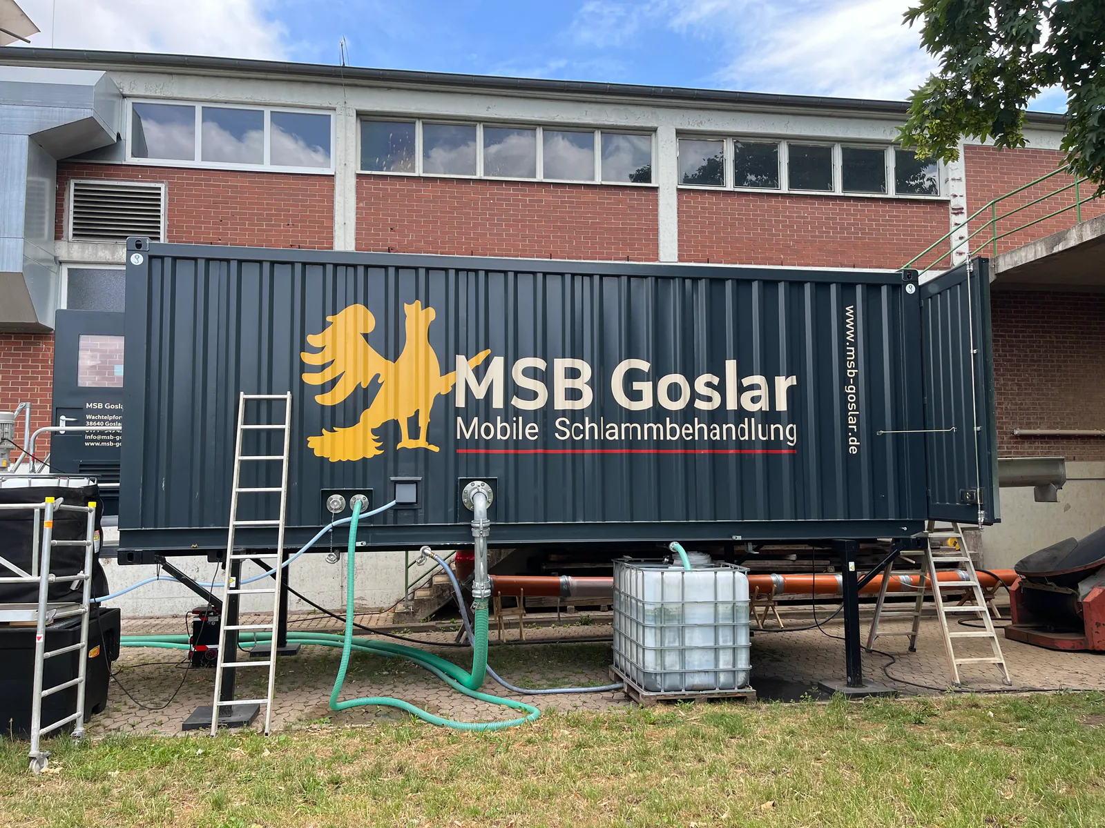 Mobile MSB-Containeranlage am Einsatzort.